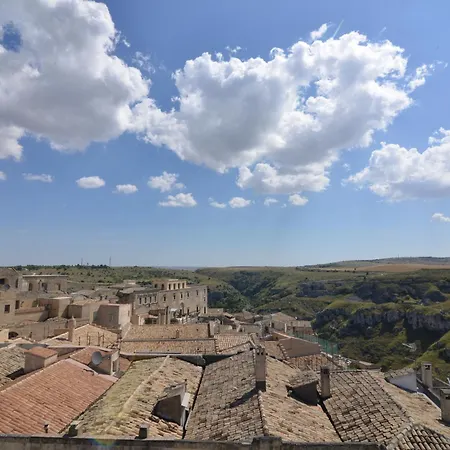 Bed and Breakfast Antica Civita Luxury Ματέρα